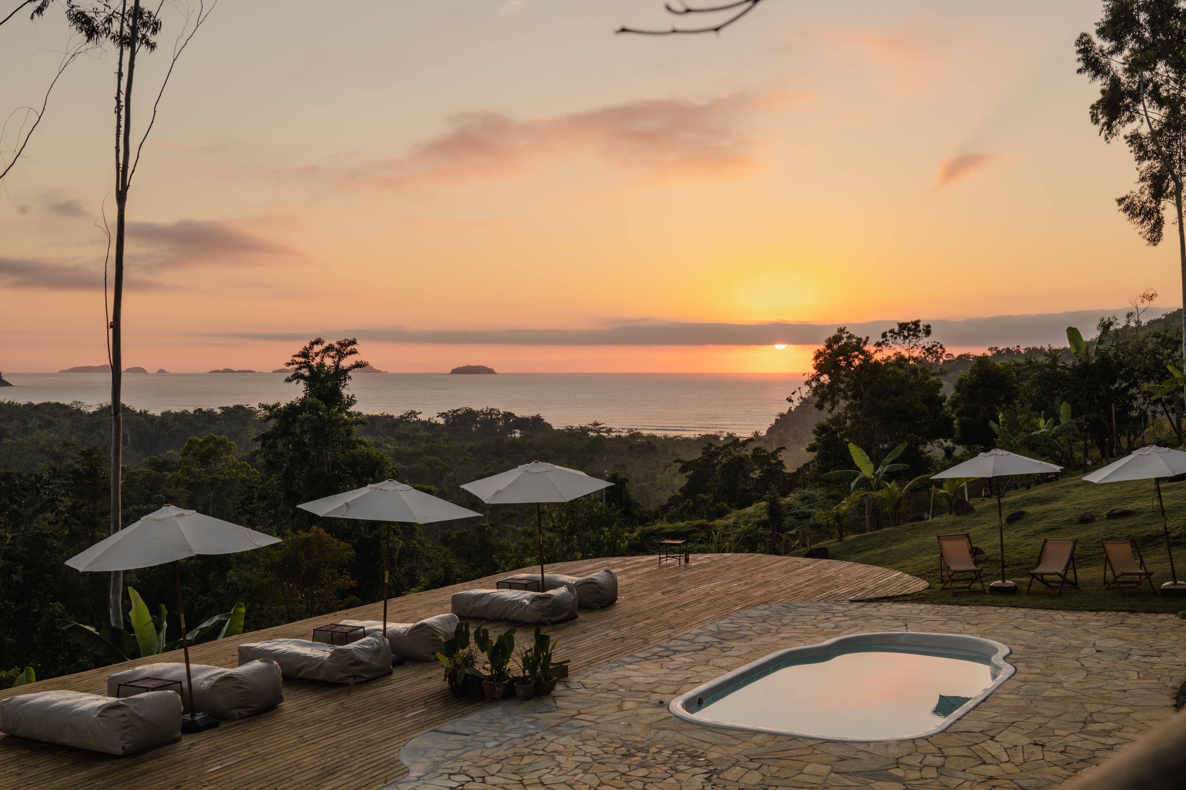 Weekend Getaway to São Paulo's North Coast: Complete Itinerary to Disconnect